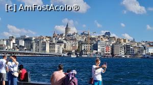 [P01] in portul de ferry, în fundal turnul Galata » foto by Yolanda
 - 
<span class="allrVoted glyphicon glyphicon-heart hidden" id="av1496287"></span>
<a class="m-l-10 hidden" id="sv1496287" onclick="voting_Foto_DelVot(,1496287,8221)" role="button">șterge vot <span class="glyphicon glyphicon-remove"></span></a>
<a id="v91496287" class=" c-red"  onclick="voting_Foto_SetVot(1496287)" role="button"><span class="glyphicon glyphicon-heart-empty"></span> <b>LIKE</b> = Votează poza</a> <img class="hidden"  id="f1496287W9" src="/imagini/loader.gif" border="0" /><span class="AjErrMes hidden" id="e1496287ErM"></span>