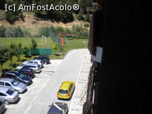 [P07] foto din balcon cu terenul de fotbal si locul de joaca » foto by ceasornicarul
 - 
<span class="allrVoted glyphicon glyphicon-heart hidden" id="av886821"></span>
<a class="m-l-10 hidden" id="sv886821" onclick="voting_Foto_DelVot(,886821,8266)" role="button">șterge vot <span class="glyphicon glyphicon-remove"></span></a>
<a id="v9886821" class=" c-red"  onclick="voting_Foto_SetVot(886821)" role="button"><span class="glyphicon glyphicon-heart-empty"></span> <b>LIKE</b> = Votează poza</a> <img class="hidden"  id="f886821W9" src="/imagini/loader.gif" border="0" /><span class="AjErrMes hidden" id="e886821ErM"></span>