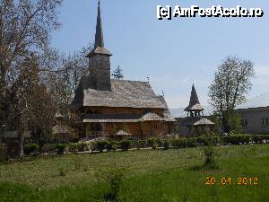 [P13] Giurgiu - Biserică de lemn în curtea Spitalului Judeţean Giurgiu.  » foto by iulianic
 - 
<span class="allrVoted glyphicon glyphicon-heart hidden" id="av413628"></span>
<a class="m-l-10 hidden" id="sv413628" onclick="voting_Foto_DelVot(,413628,8317)" role="button">șterge vot <span class="glyphicon glyphicon-remove"></span></a>
<a id="v9413628" class=" c-red"  onclick="voting_Foto_SetVot(413628)" role="button"><span class="glyphicon glyphicon-heart-empty"></span> <b>LIKE</b> = Votează poza</a> <img class="hidden"  id="f413628W9" src="/imagini/loader.gif" border="0" /><span class="AjErrMes hidden" id="e413628ErM"></span>