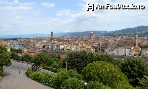 [P03] Florenta vazuta din Piazza Michelangelo » foto by cristian pinte
 - 
<span class="allrVoted glyphicon glyphicon-heart hidden" id="av437196"></span>
<a class="m-l-10 hidden" id="sv437196" onclick="voting_Foto_DelVot(,437196,8341)" role="button">șterge vot <span class="glyphicon glyphicon-remove"></span></a>
<a id="v9437196" class=" c-red"  onclick="voting_Foto_SetVot(437196)" role="button"><span class="glyphicon glyphicon-heart-empty"></span> <b>LIKE</b> = Votează poza</a> <img class="hidden"  id="f437196W9" src="/imagini/loader.gif" border="0" /><span class="AjErrMes hidden" id="e437196ErM"></span>
