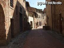 [P14] certaldo burg medieval 3, o strada oarecare » foto by Rila
 - 
<span class="allrVoted glyphicon glyphicon-heart hidden" id="av208297"></span>
<a class="m-l-10 hidden" id="sv208297" onclick="voting_Foto_DelVot(,208297,8341)" role="button">șterge vot <span class="glyphicon glyphicon-remove"></span></a>
<a id="v9208297" class=" c-red"  onclick="voting_Foto_SetVot(208297)" role="button"><span class="glyphicon glyphicon-heart-empty"></span> <b>LIKE</b> = Votează poza</a> <img class="hidden"  id="f208297W9" src="/imagini/loader.gif" border="0" /><span class="AjErrMes hidden" id="e208297ErM"></span>