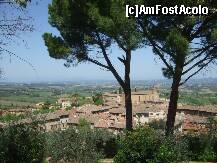 [P25] Inca o toscana vazut din San Gimignano » foto by Rila
 - 
<span class="allrVoted glyphicon glyphicon-heart hidden" id="av208308"></span>
<a class="m-l-10 hidden" id="sv208308" onclick="voting_Foto_DelVot(,208308,8341)" role="button">șterge vot <span class="glyphicon glyphicon-remove"></span></a>
<a id="v9208308" class=" c-red"  onclick="voting_Foto_SetVot(208308)" role="button"><span class="glyphicon glyphicon-heart-empty"></span> <b>LIKE</b> = Votează poza</a> <img class="hidden"  id="f208308W9" src="/imagini/loader.gif" border="0" /><span class="AjErrMes hidden" id="e208308ErM"></span>