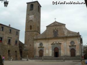 [P02] Poză încărcată de pe http://www.italy-travel-vacation.com » foto by webmaster
 - 
<span class="allrVoted glyphicon glyphicon-heart hidden" id="av527966"></span>
<a class="m-l-10 hidden" id="sv527966" onclick="voting_Foto_DelVot(,527966,8341)" role="button">șterge vot <span class="glyphicon glyphicon-remove"></span></a>
<a id="v9527966" class=" c-red"  onclick="voting_Foto_SetVot(527966)" role="button"><span class="glyphicon glyphicon-heart-empty"></span> <b>LIKE</b> = Votează poza</a> <img class="hidden"  id="f527966W9" src="/imagini/loader.gif" border="0" /><span class="AjErrMes hidden" id="e527966ErM"></span>