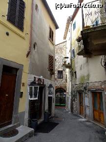 [P31] Strada cocheta din Radda in Chianti » foto by BOGDAN DSN
 - 
<span class="allrVoted glyphicon glyphicon-heart hidden" id="av423250"></span>
<a class="m-l-10 hidden" id="sv423250" onclick="voting_Foto_DelVot(,423250,8341)" role="button">șterge vot <span class="glyphicon glyphicon-remove"></span></a>
<a id="v9423250" class=" c-red"  onclick="voting_Foto_SetVot(423250)" role="button"><span class="glyphicon glyphicon-heart-empty"></span> <b>LIKE</b> = Votează poza</a> <img class="hidden"  id="f423250W9" src="/imagini/loader.gif" border="0" /><span class="AjErrMes hidden" id="e423250ErM"></span>