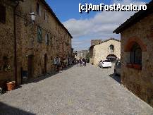 [P34] Strada principala din Monteriggioni » foto by BOGDAN DSN
 - 
<span class="allrVoted glyphicon glyphicon-heart hidden" id="av423253"></span>
<a class="m-l-10 hidden" id="sv423253" onclick="voting_Foto_DelVot(,423253,8341)" role="button">șterge vot <span class="glyphicon glyphicon-remove"></span></a>
<a id="v9423253" class=" c-red"  onclick="voting_Foto_SetVot(423253)" role="button"><span class="glyphicon glyphicon-heart-empty"></span> <b>LIKE</b> = Votează poza</a> <img class="hidden"  id="f423253W9" src="/imagini/loader.gif" border="0" /><span class="AjErrMes hidden" id="e423253ErM"></span>