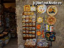 [P05] Magazin de suveniruri - San Gimignano » foto by BOGDAN DSN
 - 
<span class="allrVoted glyphicon glyphicon-heart hidden" id="av423224"></span>
<a class="m-l-10 hidden" id="sv423224" onclick="voting_Foto_DelVot(,423224,8341)" role="button">șterge vot <span class="glyphicon glyphicon-remove"></span></a>
<a id="v9423224" class=" c-red"  onclick="voting_Foto_SetVot(423224)" role="button"><span class="glyphicon glyphicon-heart-empty"></span> <b>LIKE</b> = Votează poza</a> <img class="hidden"  id="f423224W9" src="/imagini/loader.gif" border="0" /><span class="AjErrMes hidden" id="e423224ErM"></span>