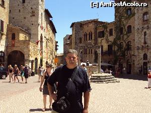 [P19] San Quirico » foto by Carmen Ion
 - 
<span class="allrVoted glyphicon glyphicon-heart hidden" id="av589502"></span>
<a class="m-l-10 hidden" id="sv589502" onclick="voting_Foto_DelVot(,589502,8341)" role="button">șterge vot <span class="glyphicon glyphicon-remove"></span></a>
<a id="v9589502" class=" c-red"  onclick="voting_Foto_SetVot(589502)" role="button"><span class="glyphicon glyphicon-heart-empty"></span> <b>LIKE</b> = Votează poza</a> <img class="hidden"  id="f589502W9" src="/imagini/loader.gif" border="0" /><span class="AjErrMes hidden" id="e589502ErM"></span>