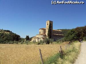 [P26] Abbazia Sant'Antimo » foto by Carmen Ion
 - 
<span class="allrVoted glyphicon glyphicon-heart hidden" id="av589509"></span>
<a class="m-l-10 hidden" id="sv589509" onclick="voting_Foto_DelVot(,589509,8341)" role="button">șterge vot <span class="glyphicon glyphicon-remove"></span></a>
<a id="v9589509" class=" c-red"  onclick="voting_Foto_SetVot(589509)" role="button"><span class="glyphicon glyphicon-heart-empty"></span> <b>LIKE</b> = Votează poza</a> <img class="hidden"  id="f589509W9" src="/imagini/loader.gif" border="0" /><span class="AjErrMes hidden" id="e589509ErM"></span>