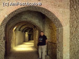 [P10] Tunelul care duce către ascensor.  » foto by Carmen Ion
 - 
<span class="allrVoted glyphicon glyphicon-heart hidden" id="av812361"></span>
<a class="m-l-10 hidden" id="sv812361" onclick="voting_Foto_DelVot(,812361,8341)" role="button">șterge vot <span class="glyphicon glyphicon-remove"></span></a>
<a id="v9812361" class=" c-red"  onclick="voting_Foto_SetVot(812361)" role="button"><span class="glyphicon glyphicon-heart-empty"></span> <b>LIKE</b> = Votează poza</a> <img class="hidden"  id="f812361W9" src="/imagini/loader.gif" border="0" /><span class="AjErrMes hidden" id="e812361ErM"></span>
