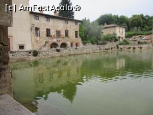 [P10] Piscina sf. Ecaterina » foto by Michi
 - 
<span class="allrVoted glyphicon glyphicon-heart hidden" id="av740714"></span>
<a class="m-l-10 hidden" id="sv740714" onclick="voting_Foto_DelVot(,740714,8341)" role="button">șterge vot <span class="glyphicon glyphicon-remove"></span></a>
<a id="v9740714" class=" c-red"  onclick="voting_Foto_SetVot(740714)" role="button"><span class="glyphicon glyphicon-heart-empty"></span> <b>LIKE</b> = Votează poza</a> <img class="hidden"  id="f740714W9" src="/imagini/loader.gif" border="0" /><span class="AjErrMes hidden" id="e740714ErM"></span>
