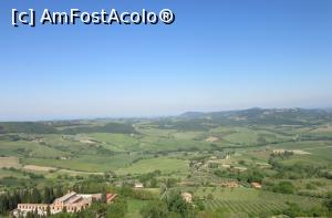 [P24] Val d´Orcia văzută de pe colina primăriei » foto by Michi
 - 
<span class="allrVoted glyphicon glyphicon-heart hidden" id="av741518"></span>
<a class="m-l-10 hidden" id="sv741518" onclick="voting_Foto_DelVot(,741518,8341)" role="button">șterge vot <span class="glyphicon glyphicon-remove"></span></a>
<a id="v9741518" class=" c-red"  onclick="voting_Foto_SetVot(741518)" role="button"><span class="glyphicon glyphicon-heart-empty"></span> <b>LIKE</b> = Votează poza</a> <img class="hidden"  id="f741518W9" src="/imagini/loader.gif" border="0" /><span class="AjErrMes hidden" id="e741518ErM"></span>