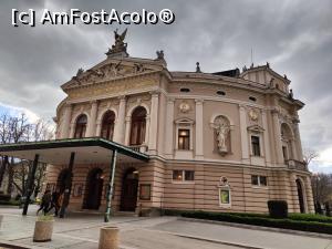 [P80] Teatrul de Operă și Balet » foto by crismis
 - 
<span class="allrVoted glyphicon glyphicon-heart hidden" id="av1371159"></span>
<a class="m-l-10 hidden" id="sv1371159" onclick="voting_Foto_DelVot(,1371159,8382)" role="button">șterge vot <span class="glyphicon glyphicon-remove"></span></a>
<a id="v91371159" class=" c-red"  onclick="voting_Foto_SetVot(1371159)" role="button"><span class="glyphicon glyphicon-heart-empty"></span> <b>LIKE</b> = Votează poza</a> <img class="hidden"  id="f1371159W9" src="/imagini/loader.gif" border="0" /><span class="AjErrMes hidden" id="e1371159ErM"></span>