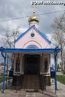 [P01] Capela din cimitir, lângă care se află mormântul lui Aron Pumnul » foto by Ovidiu istorie
 - 
<span class="allrVoted glyphicon glyphicon-heart hidden" id="av316076"></span>
<a class="m-l-10 hidden" id="sv316076" onclick="voting_Foto_DelVot(,316076,8421)" role="button">șterge vot <span class="glyphicon glyphicon-remove"></span></a>
<a id="v9316076" class=" c-red"  onclick="voting_Foto_SetVot(316076)" role="button"><span class="glyphicon glyphicon-heart-empty"></span> <b>LIKE</b> = Votează poza</a> <img class="hidden"  id="f316076W9" src="/imagini/loader.gif" border="0" /><span class="AjErrMes hidden" id="e316076ErM"></span>