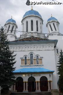 [P09] Biserica ortodoxă Sfântul Nicolae, construită în vremea administraţiei româneşti, cu turle ca la Curtea de Argeş » foto by Ovidiu istorie
 - 
<span class="allrVoted glyphicon glyphicon-heart hidden" id="av316084"></span>
<a class="m-l-10 hidden" id="sv316084" onclick="voting_Foto_DelVot(,316084,8421)" role="button">șterge vot <span class="glyphicon glyphicon-remove"></span></a>
<a id="v9316084" class=" c-red"  onclick="voting_Foto_SetVot(316084)" role="button"><span class="glyphicon glyphicon-heart-empty"></span> <b>LIKE</b> = Votează poza</a> <img class="hidden"  id="f316084W9" src="/imagini/loader.gif" border="0" /><span class="AjErrMes hidden" id="e316084ErM"></span>