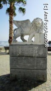 [P01] Statuia leului veneţian, pe promenada din Larnaca, aproape de vechiul fort » foto by crismis
 - 
<span class="allrVoted glyphicon glyphicon-heart hidden" id="av710232"></span>
<a class="m-l-10 hidden" id="sv710232" onclick="voting_Foto_DelVot(,710232,8430)" role="button">șterge vot <span class="glyphicon glyphicon-remove"></span></a>
<a id="v9710232" class=" c-red"  onclick="voting_Foto_SetVot(710232)" role="button"><span class="glyphicon glyphicon-heart-empty"></span> <b>LIKE</b> = Votează poza</a> <img class="hidden"  id="f710232W9" src="/imagini/loader.gif" border="0" /><span class="AjErrMes hidden" id="e710232ErM"></span>