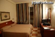 [P25] Fotografie făcută de la intrarea în camera de la hotelul Las Palomas » foto by Costi
 - 
<span class="allrVoted glyphicon glyphicon-heart hidden" id="av183397"></span>
<a class="m-l-10 hidden" id="sv183397" onclick="voting_Foto_DelVot(,183397,8470)" role="button">șterge vot <span class="glyphicon glyphicon-remove"></span></a>
<a id="v9183397" class=" c-red"  onclick="voting_Foto_SetVot(183397)" role="button"><span class="glyphicon glyphicon-heart-empty"></span> <b>LIKE</b> = Votează poza</a> <img class="hidden"  id="f183397W9" src="/imagini/loader.gif" border="0" /><span class="AjErrMes hidden" id="e183397ErM"></span>