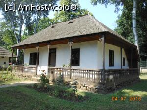 [P09] Piatra Șoimului - Casă țărănească de la sfârşitul sec. XIX şi începutul sec. XX. » foto by iulianic
 - 
<span class="allrVoted glyphicon glyphicon-heart hidden" id="av756590"></span>
<a class="m-l-10 hidden" id="sv756590" onclick="voting_Foto_DelVot(,756590,8488)" role="button">șterge vot <span class="glyphicon glyphicon-remove"></span></a>
<a id="v9756590" class=" c-red"  onclick="voting_Foto_SetVot(756590)" role="button"><span class="glyphicon glyphicon-heart-empty"></span> <b>LIKE</b> = Votează poza</a> <img class="hidden"  id="f756590W9" src="/imagini/loader.gif" border="0" /><span class="AjErrMes hidden" id="e756590ErM"></span>