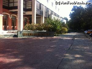 [P01] Intrarea în Muzeul Național al Satului ”Dimitrie Gusti” București » foto by Yersinia Pestis
 - 
<span class="allrVoted glyphicon glyphicon-heart hidden" id="av566579"></span>
<a class="m-l-10 hidden" id="sv566579" onclick="voting_Foto_DelVot(,566579,8488)" role="button">șterge vot <span class="glyphicon glyphicon-remove"></span></a>
<a id="v9566579" class=" c-red"  onclick="voting_Foto_SetVot(566579)" role="button"><span class="glyphicon glyphicon-heart-empty"></span> <b>LIKE</b> = Votează poza</a> <img class="hidden"  id="f566579W9" src="/imagini/loader.gif" border="0" /><span class="AjErrMes hidden" id="e566579ErM"></span>