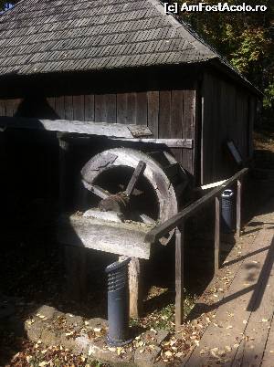 [P13] Piua de haine » foto by Yersinia Pestis
 - 
<span class="allrVoted glyphicon glyphicon-heart hidden" id="av566593"></span>
<a class="m-l-10 hidden" id="sv566593" onclick="voting_Foto_DelVot(,566593,8488)" role="button">șterge vot <span class="glyphicon glyphicon-remove"></span></a>
<a id="v9566593" class=" c-red"  onclick="voting_Foto_SetVot(566593)" role="button"><span class="glyphicon glyphicon-heart-empty"></span> <b>LIKE</b> = Votează poza</a> <img class="hidden"  id="f566593W9" src="/imagini/loader.gif" border="0" /><span class="AjErrMes hidden" id="e566593ErM"></span>