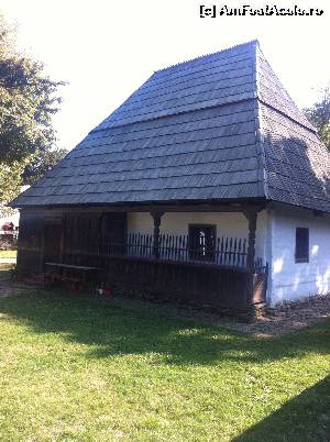 [P24] Casa de locuit din Bancu » foto by Yersinia Pestis
 - 
<span class="allrVoted glyphicon glyphicon-heart hidden" id="av566604"></span>
<a class="m-l-10 hidden" id="sv566604" onclick="voting_Foto_DelVot(,566604,8488)" role="button">șterge vot <span class="glyphicon glyphicon-remove"></span></a>
<a id="v9566604" class=" c-red"  onclick="voting_Foto_SetVot(566604)" role="button"><span class="glyphicon glyphicon-heart-empty"></span> <b>LIKE</b> = Votează poza</a> <img class="hidden"  id="f566604W9" src="/imagini/loader.gif" border="0" /><span class="AjErrMes hidden" id="e566604ErM"></span>