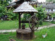 [P43] Bucuresti - Muzeul satului, fantana veche. » foto by Diaura*
 - 
<span class="allrVoted glyphicon glyphicon-heart hidden" id="av321807"></span>
<a class="m-l-10 hidden" id="sv321807" onclick="voting_Foto_DelVot(,321807,8488)" role="button">șterge vot <span class="glyphicon glyphicon-remove"></span></a>
<a id="v9321807" class=" c-red"  onclick="voting_Foto_SetVot(321807)" role="button"><span class="glyphicon glyphicon-heart-empty"></span> <b>LIKE</b> = Votează poza</a> <img class="hidden"  id="f321807W9" src="/imagini/loader.gif" border="0" /><span class="AjErrMes hidden" id="e321807ErM"></span>