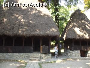 [P25] Muzeul Satului - Gospodarie Salciua, Alba » foto by mishu
 - 
<span class="allrVoted glyphicon glyphicon-heart hidden" id="av801522"></span>
<a class="m-l-10 hidden" id="sv801522" onclick="voting_Foto_DelVot(,801522,8488)" role="button">șterge vot <span class="glyphicon glyphicon-remove"></span></a>
<a id="v9801522" class=" c-red"  onclick="voting_Foto_SetVot(801522)" role="button"><span class="glyphicon glyphicon-heart-empty"></span> <b>LIKE</b> = Votează poza</a> <img class="hidden"  id="f801522W9" src="/imagini/loader.gif" border="0" /><span class="AjErrMes hidden" id="e801522ErM"></span>