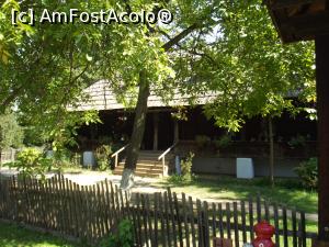 [P26] Muzeul Satului - Gospodarie Sant, Bistrita-Nasaud » foto by mishu
 - 
<span class="allrVoted glyphicon glyphicon-heart hidden" id="av801523"></span>
<a class="m-l-10 hidden" id="sv801523" onclick="voting_Foto_DelVot(,801523,8488)" role="button">șterge vot <span class="glyphicon glyphicon-remove"></span></a>
<a id="v9801523" class=" c-red"  onclick="voting_Foto_SetVot(801523)" role="button"><span class="glyphicon glyphicon-heart-empty"></span> <b>LIKE</b> = Votează poza</a> <img class="hidden"  id="f801523W9" src="/imagini/loader.gif" border="0" /><span class="AjErrMes hidden" id="e801523ErM"></span>