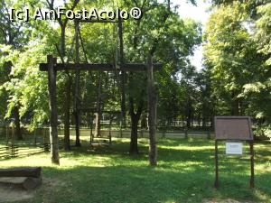 [P36] Muzeul Satului - scranciob » foto by mishu
 - 
<span class="allrVoted glyphicon glyphicon-heart hidden" id="av801540"></span>
<a class="m-l-10 hidden" id="sv801540" onclick="voting_Foto_DelVot(,801540,8488)" role="button">șterge vot <span class="glyphicon glyphicon-remove"></span></a>
<a id="v9801540" class=" c-red"  onclick="voting_Foto_SetVot(801540)" role="button"><span class="glyphicon glyphicon-heart-empty"></span> <b>LIKE</b> = Votează poza</a> <img class="hidden"  id="f801540W9" src="/imagini/loader.gif" border="0" /><span class="AjErrMes hidden" id="e801540ErM"></span>