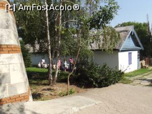 [P04] Muzeul Satului - multi copilasi » foto by mishu
 - 
<span class="allrVoted glyphicon glyphicon-heart hidden" id="av801497"></span>
<a class="m-l-10 hidden" id="sv801497" onclick="voting_Foto_DelVot(,801497,8488)" role="button">șterge vot <span class="glyphicon glyphicon-remove"></span></a>
<a id="v9801497" class=" c-red"  onclick="voting_Foto_SetVot(801497)" role="button"><span class="glyphicon glyphicon-heart-empty"></span> <b>LIKE</b> = Votează poza</a> <img class="hidden"  id="f801497W9" src="/imagini/loader.gif" border="0" /><span class="AjErrMes hidden" id="e801497ErM"></span>