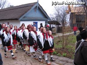 [P02] Am plecat să colindăm - La Mulți ani cu sănătate!  » foto by tata123 🔱
 - 
<span class="allrVoted glyphicon glyphicon-heart hidden" id="av701409"></span>
<a class="m-l-10 hidden" id="sv701409" onclick="voting_Foto_DelVot(,701409,8488)" role="button">șterge vot <span class="glyphicon glyphicon-remove"></span></a>
<a id="v9701409" class=" c-red"  onclick="voting_Foto_SetVot(701409)" role="button"><span class="glyphicon glyphicon-heart-empty"></span> <b>LIKE</b> = Votează poza</a> <img class="hidden"  id="f701409W9" src="/imagini/loader.gif" border="0" /><span class="AjErrMes hidden" id="e701409ErM"></span>