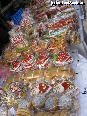 [P21] Daruri pentru colindători...  » foto by tata123 🔱
 - 
<span class="allrVoted glyphicon glyphicon-heart hidden" id="av701428"></span>
<a class="m-l-10 hidden" id="sv701428" onclick="voting_Foto_DelVot(,701428,8488)" role="button">șterge vot <span class="glyphicon glyphicon-remove"></span></a>
<a id="v9701428" class=" c-red"  onclick="voting_Foto_SetVot(701428)" role="button"><span class="glyphicon glyphicon-heart-empty"></span> <b>LIKE</b> = Votează poza</a> <img class="hidden"  id="f701428W9" src="/imagini/loader.gif" border="0" /><span class="AjErrMes hidden" id="e701428ErM"></span>