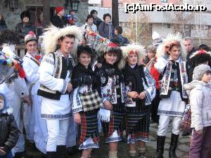 [P04] Am plecat să colindăm - La Mulți ani cu sănătate!  » foto by tata123 🔱
 - 
<span class="allrVoted glyphicon glyphicon-heart hidden" id="av701411"></span>
<a class="m-l-10 hidden" id="sv701411" onclick="voting_Foto_DelVot(,701411,8488)" role="button">șterge vot <span class="glyphicon glyphicon-remove"></span></a>
<a id="v9701411" class=" c-red"  onclick="voting_Foto_SetVot(701411)" role="button"><span class="glyphicon glyphicon-heart-empty"></span> <b>LIKE</b> = Votează poza</a> <img class="hidden"  id="f701411W9" src="/imagini/loader.gif" border="0" /><span class="AjErrMes hidden" id="e701411ErM"></span>