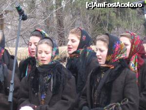 [P09] Am plecat să colindăm - La Mulți ani cu sănătate!  » foto by tata123 🔱
 - 
<span class="allrVoted glyphicon glyphicon-heart hidden" id="av701416"></span>
<a class="m-l-10 hidden" id="sv701416" onclick="voting_Foto_DelVot(,701416,8488)" role="button">șterge vot <span class="glyphicon glyphicon-remove"></span></a>
<a id="v9701416" class=" c-red"  onclick="voting_Foto_SetVot(701416)" role="button"><span class="glyphicon glyphicon-heart-empty"></span> <b>LIKE</b> = Votează poza</a> <img class="hidden"  id="f701416W9" src="/imagini/loader.gif" border="0" /><span class="AjErrMes hidden" id="e701416ErM"></span>