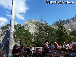 [P25] Ochii Cerului sunt in Karwendel - Terasa de la Soiernhaus e plina de turisti » foto by RoF*
 - 
<span class="allrVoted glyphicon glyphicon-heart hidden" id="av598446"></span>
<a class="m-l-10 hidden" id="sv598446" onclick="voting_Foto_DelVot(,598446,8498)" role="button">șterge vot <span class="glyphicon glyphicon-remove"></span></a>
<a id="v9598446" class=" c-red"  onclick="voting_Foto_SetVot(598446)" role="button"><span class="glyphicon glyphicon-heart-empty"></span> <b>LIKE</b> = Votează poza</a> <img class="hidden"  id="f598446W9" src="/imagini/loader.gif" border="0" /><span class="AjErrMes hidden" id="e598446ErM"></span>