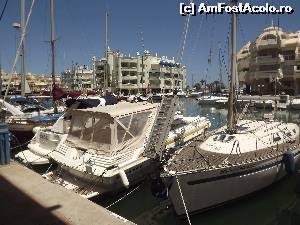 [P11] portul din Benalmadena » foto by robert
 - 
<span class="allrVoted glyphicon glyphicon-heart hidden" id="av625592"></span>
<a class="m-l-10 hidden" id="sv625592" onclick="voting_Foto_DelVot(,625592,8504)" role="button">șterge vot <span class="glyphicon glyphicon-remove"></span></a>
<a id="v9625592" class=" c-red"  onclick="voting_Foto_SetVot(625592)" role="button"><span class="glyphicon glyphicon-heart-empty"></span> <b>LIKE</b> = Votează poza</a> <img class="hidden"  id="f625592W9" src="/imagini/loader.gif" border="0" /><span class="AjErrMes hidden" id="e625592ErM"></span>