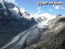 [P11] ghetarul Grossglockner » foto by iulianam
 - 
<span class="allrVoted glyphicon glyphicon-heart hidden" id="av185003"></span>
<a class="m-l-10 hidden" id="sv185003" onclick="voting_Foto_DelVot(,185003,8516)" role="button">șterge vot <span class="glyphicon glyphicon-remove"></span></a>
<a id="v9185003" class=" c-red"  onclick="voting_Foto_SetVot(185003)" role="button"><span class="glyphicon glyphicon-heart-empty"></span> <b>LIKE</b> = Votează poza</a> <img class="hidden"  id="f185003W9" src="/imagini/loader.gif" border="0" /><span class="AjErrMes hidden" id="e185003ErM"></span>