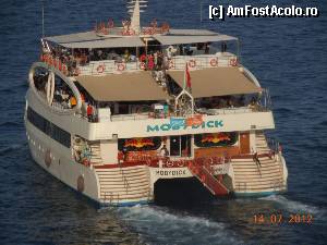 [P41] ... si un prim plan al unui astfel de vas!  » foto by @alinuta
 - 
<span class="allrVoted glyphicon glyphicon-heart hidden" id="av338865"></span>
<a class="m-l-10 hidden" id="sv338865" onclick="voting_Foto_DelVot(,338865,8572)" role="button">șterge vot <span class="glyphicon glyphicon-remove"></span></a>
<a id="v9338865" class=" c-red"  onclick="voting_Foto_SetVot(338865)" role="button"><span class="glyphicon glyphicon-heart-empty"></span> <b>LIKE</b> = Votează poza</a> <img class="hidden"  id="f338865W9" src="/imagini/loader.gif" border="0" /><span class="AjErrMes hidden" id="e338865ErM"></span>