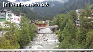 [P04] Râul Ziller în Mayrhofen, Zillertal (Valea Ziller), Tirol, Austria. » foto by traian.leuca †
 - 
<span class="allrVoted glyphicon glyphicon-heart hidden" id="av901505"></span>
<a class="m-l-10 hidden" id="sv901505" onclick="voting_Foto_DelVot(,901505,8584)" role="button">șterge vot <span class="glyphicon glyphicon-remove"></span></a>
<a id="v9901505" class=" c-red"  onclick="voting_Foto_SetVot(901505)" role="button"><span class="glyphicon glyphicon-heart-empty"></span> <b>LIKE</b> = Votează poza</a> <img class="hidden"  id="f901505W9" src="/imagini/loader.gif" border="0" /><span class="AjErrMes hidden" id="e901505ErM"></span>