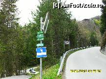 [P115] iesim din Niederhart.Atunci mi-am dat seama ca noi suntem cazati in Niederhart si nu in Hart im Zillertal. » foto by adryana
 - 
<span class="allrVoted glyphicon glyphicon-heart hidden" id="av315132"></span>
<a class="m-l-10 hidden" id="sv315132" onclick="voting_Foto_DelVot(,315132,8584)" role="button">șterge vot <span class="glyphicon glyphicon-remove"></span></a>
<a id="v9315132" class=" c-red"  onclick="voting_Foto_SetVot(315132)" role="button"><span class="glyphicon glyphicon-heart-empty"></span> <b>LIKE</b> = Votează poza</a> <img class="hidden"  id="f315132W9" src="/imagini/loader.gif" border="0" /><span class="AjErrMes hidden" id="e315132ErM"></span>