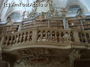 [P09] Biblioteca -balcon la etaj -podeaua bibliotecii are 90 de metri lungime, dulapurile conțin 40 000 de cărti vechi.  » foto by mireille
 - 
<span class="allrVoted glyphicon glyphicon-heart hidden" id="av844728"></span>
<a class="m-l-10 hidden" id="sv844728" onclick="voting_Foto_DelVot(,844728,8613)" role="button">șterge vot <span class="glyphicon glyphicon-remove"></span></a>
<a id="v9844728" class=" c-red"  onclick="voting_Foto_SetVot(844728)" role="button"><span class="glyphicon glyphicon-heart-empty"></span> <b>LIKE</b> = Votează poza</a> <img class="hidden"  id="f844728W9" src="/imagini/loader.gif" border="0" /><span class="AjErrMes hidden" id="e844728ErM"></span>
