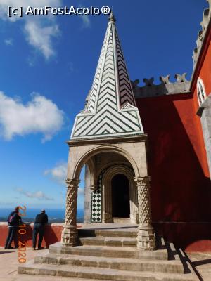 [P37] Capela, Palácio Nacional da Pena » foto by irinad
 - 
<span class="allrVoted glyphicon glyphicon-heart hidden" id="av1228934"></span>
<a class="m-l-10 hidden" id="sv1228934" onclick="voting_Foto_DelVot(,1228934,8613)" role="button">șterge vot <span class="glyphicon glyphicon-remove"></span></a>
<a id="v91228934" class=" c-red"  onclick="voting_Foto_SetVot(1228934)" role="button"><span class="glyphicon glyphicon-heart-empty"></span> <b>LIKE</b> = Votează poza</a> <img class="hidden"  id="f1228934W9" src="/imagini/loader.gif" border="0" /><span class="AjErrMes hidden" id="e1228934ErM"></span>