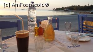[P38] La masă, la taverna Flisvos, cu ochii pe apusul în mare » foto by irinad
 - 
<span class="allrVoted glyphicon glyphicon-heart hidden" id="av1063936"></span>
<a class="m-l-10 hidden" id="sv1063936" onclick="voting_Foto_DelVot(,1063936,8651)" role="button">șterge vot <span class="glyphicon glyphicon-remove"></span></a>
<a id="v91063936" class=" c-red"  onclick="voting_Foto_SetVot(1063936)" role="button"><span class="glyphicon glyphicon-heart-empty"></span> <b>LIKE</b> = Votează poza</a> <img class="hidden"  id="f1063936W9" src="/imagini/loader.gif" border="0" /><span class="AjErrMes hidden" id="e1063936ErM"></span>