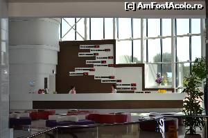 [P14] Receptia, personal foarte amabil. Doar ca schimbul valutar este mult inferior.  » foto by RossoNerro
 - 
<span class="allrVoted glyphicon glyphicon-heart hidden" id="av654373"></span>
<a class="m-l-10 hidden" id="sv654373" onclick="voting_Foto_DelVot(,654373,8653)" role="button">șterge vot <span class="glyphicon glyphicon-remove"></span></a>
<a id="v9654373" class=" c-red"  onclick="voting_Foto_SetVot(654373)" role="button"><span class="glyphicon glyphicon-heart-empty"></span> <b>LIKE</b> = Votează poza</a> <img class="hidden"  id="f654373W9" src="/imagini/loader.gif" border="0" /><span class="AjErrMes hidden" id="e654373ErM"></span>