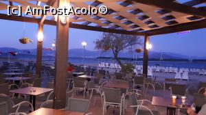 [P14] Terasa beach barului, seara.  » foto by cosminap
 - 
<span class="allrVoted glyphicon glyphicon-heart hidden" id="av988828"></span>
<a class="m-l-10 hidden" id="sv988828" onclick="voting_Foto_DelVot(,988828,8653)" role="button">șterge vot <span class="glyphicon glyphicon-remove"></span></a>
<a id="v9988828" class=" c-red"  onclick="voting_Foto_SetVot(988828)" role="button"><span class="glyphicon glyphicon-heart-empty"></span> <b>LIKE</b> = Votează poza</a> <img class="hidden"  id="f988828W9" src="/imagini/loader.gif" border="0" /><span class="AjErrMes hidden" id="e988828ErM"></span>