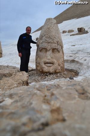 [P83] Muntele Nemrut » foto by TraianS
 - 
<span class="allrVoted glyphicon glyphicon-heart hidden" id="av614798"></span>
<a class="m-l-10 hidden" id="sv614798" onclick="voting_Foto_DelVot(,614798,8659)" role="button">șterge vot <span class="glyphicon glyphicon-remove"></span></a>
<a id="v9614798" class=" c-red"  onclick="voting_Foto_SetVot(614798)" role="button"><span class="glyphicon glyphicon-heart-empty"></span> <b>LIKE</b> = Votează poza</a> <img class="hidden"  id="f614798W9" src="/imagini/loader.gif" border="0" /><span class="AjErrMes hidden" id="e614798ErM"></span>