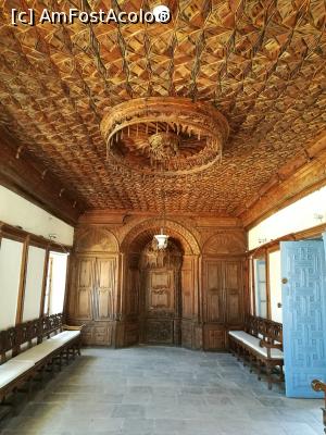 [P20] Mânăstirea Sf. Cruce » foto by crismis
 - 
<span class="allrVoted glyphicon glyphicon-heart hidden" id="av999714"></span>
<a class="m-l-10 hidden" id="sv999714" onclick="voting_Foto_DelVot(,999714,8662)" role="button">șterge vot <span class="glyphicon glyphicon-remove"></span></a>
<a id="v9999714" class=" c-red"  onclick="voting_Foto_SetVot(999714)" role="button"><span class="glyphicon glyphicon-heart-empty"></span> <b>LIKE</b> = Votează poza</a> <img class="hidden"  id="f999714W9" src="/imagini/loader.gif" border="0" /><span class="AjErrMes hidden" id="e999714ErM"></span>