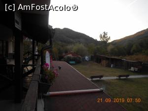[P08] curtea pensiunii Poiana Galdei » foto by zlatna
 - 
<span class="allrVoted glyphicon glyphicon-heart hidden" id="av1111809"></span>
<a class="m-l-10 hidden" id="sv1111809" onclick="voting_Foto_DelVot(,1111809,8692)" role="button">șterge vot <span class="glyphicon glyphicon-remove"></span></a>
<a id="v91111809" class=" c-red"  onclick="voting_Foto_SetVot(1111809)" role="button"><span class="glyphicon glyphicon-heart-empty"></span> <b>LIKE</b> = Votează poza</a> <img class="hidden"  id="f1111809W9" src="/imagini/loader.gif" border="0" /><span class="AjErrMes hidden" id="e1111809ErM"></span>