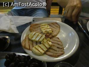 [P35] Brânza halloumi pe grătar și pat de carne. Este nelipsită de la mesele lor. Și ale noastre cât am stat acolo.  » foto by Aurici
 - 
<span class="allrVoted glyphicon glyphicon-heart hidden" id="av757219"></span>
<a class="m-l-10 hidden" id="sv757219" onclick="voting_Foto_DelVot(,757219,8732)" role="button">șterge vot <span class="glyphicon glyphicon-remove"></span></a>
<a id="v9757219" class=" c-red"  onclick="voting_Foto_SetVot(757219)" role="button"><span class="glyphicon glyphicon-heart-empty"></span> <b>LIKE</b> = Votează poza</a> <img class="hidden"  id="f757219W9" src="/imagini/loader.gif" border="0" /><span class="AjErrMes hidden" id="e757219ErM"></span>