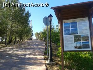 [P46] Spre monumentul (o cruce albă foarte mare care se vede din multe locuri), ridicat în memoria războaielor balcanice. În munții Trodos, spre Mrea Kykkos.  » foto by Aurici
 - 
<span class="allrVoted glyphicon glyphicon-heart hidden" id="av757251"></span>
<a class="m-l-10 hidden" id="sv757251" onclick="voting_Foto_DelVot(,757251,8732)" role="button">șterge vot <span class="glyphicon glyphicon-remove"></span></a>
<a id="v9757251" class=" c-red"  onclick="voting_Foto_SetVot(757251)" role="button"><span class="glyphicon glyphicon-heart-empty"></span> <b>LIKE</b> = Votează poza</a> <img class="hidden"  id="f757251W9" src="/imagini/loader.gif" border="0" /><span class="AjErrMes hidden" id="e757251ErM"></span>