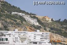 [P04] Sesimbra - multe hoteluri pe colinele statiunii » foto by deliutza27
 - 
<span class="allrVoted glyphicon glyphicon-heart hidden" id="av194796"></span>
<a class="m-l-10 hidden" id="sv194796" onclick="voting_Foto_DelVot(,194796,8776)" role="button">șterge vot <span class="glyphicon glyphicon-remove"></span></a>
<a id="v9194796" class=" c-red"  onclick="voting_Foto_SetVot(194796)" role="button"><span class="glyphicon glyphicon-heart-empty"></span> <b>LIKE</b> = Votează poza</a> <img class="hidden"  id="f194796W9" src="/imagini/loader.gif" border="0" /><span class="AjErrMes hidden" id="e194796ErM"></span>